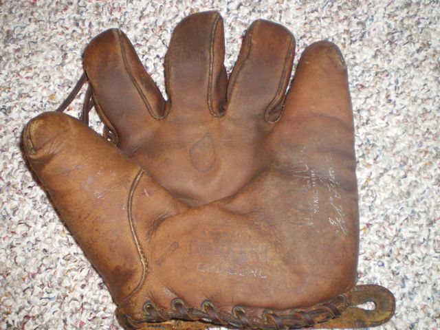 Ted Lyons Denkert 8DG68RL Front